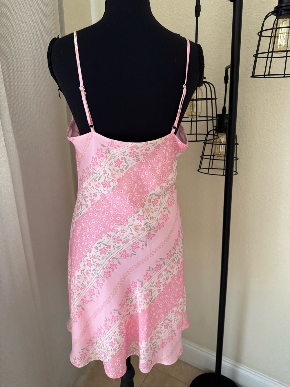 Altar’d State Pink Floral Satin Slip Mini Dress Cowl Neck Size Medium - Picture 6 of 8